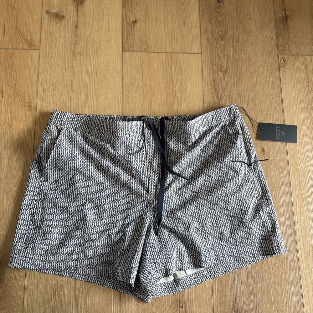 VRST Men's Resort Lined Shorts 5-inch Size XXL Navy/ White Swimsuit Hybrid Short